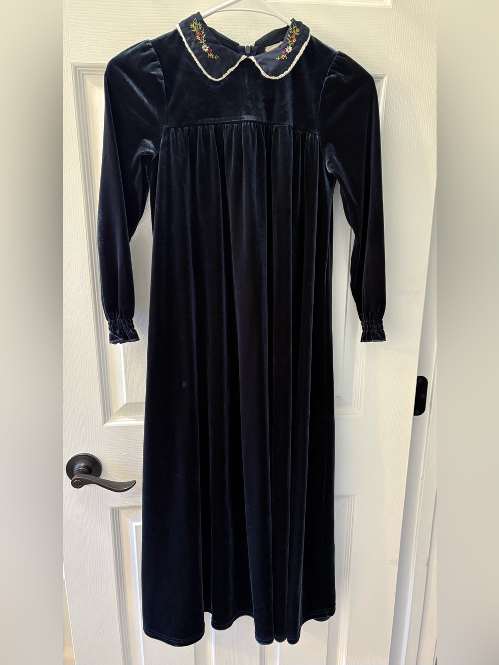 Analogie by Lil Legs Navy Blue Velvet Floral Embroidered Smocked Maxi Dress 8Y